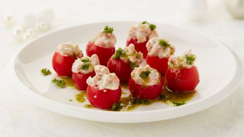 Mini-tomate-crevettes à l'huile persillée et mayonnaise