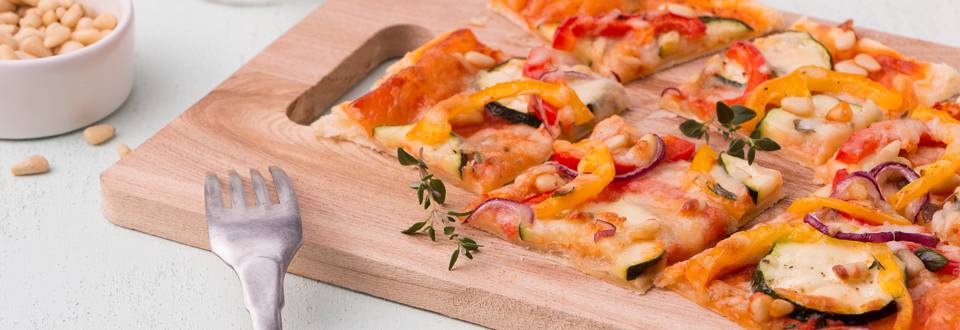 Pizza légère aux légumes d'été